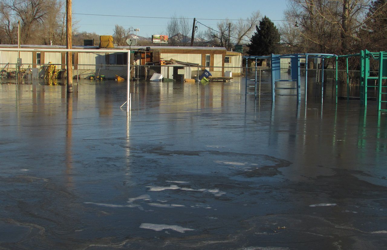 021217-elk-humboldt-flood-ice-09.JPG